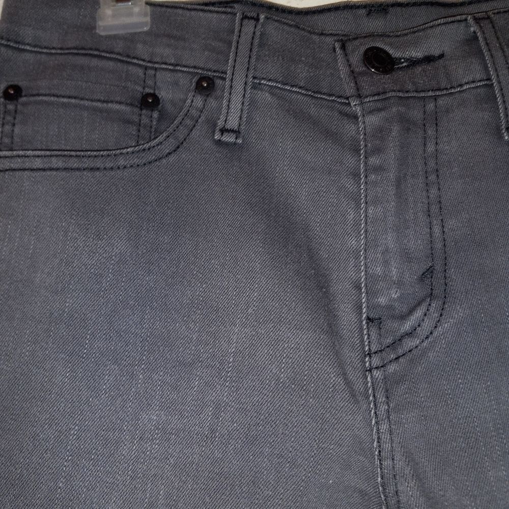 LEVI STRAUSS & CO 511 ORIGINAL RIVETED JEANS - Picture 4 of 9